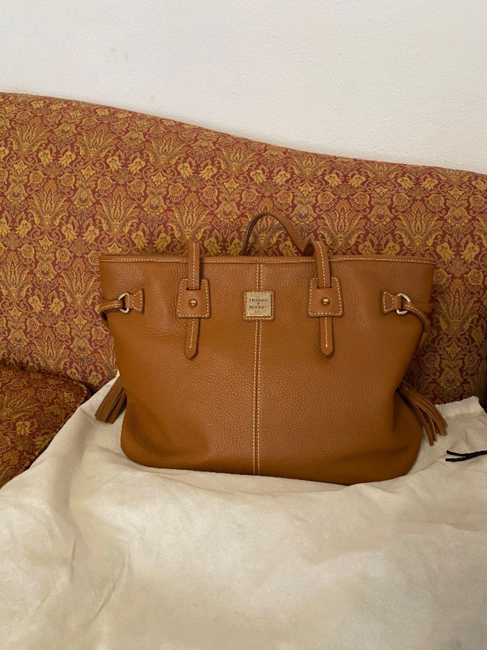 Dooney & Bourke congac large tote
